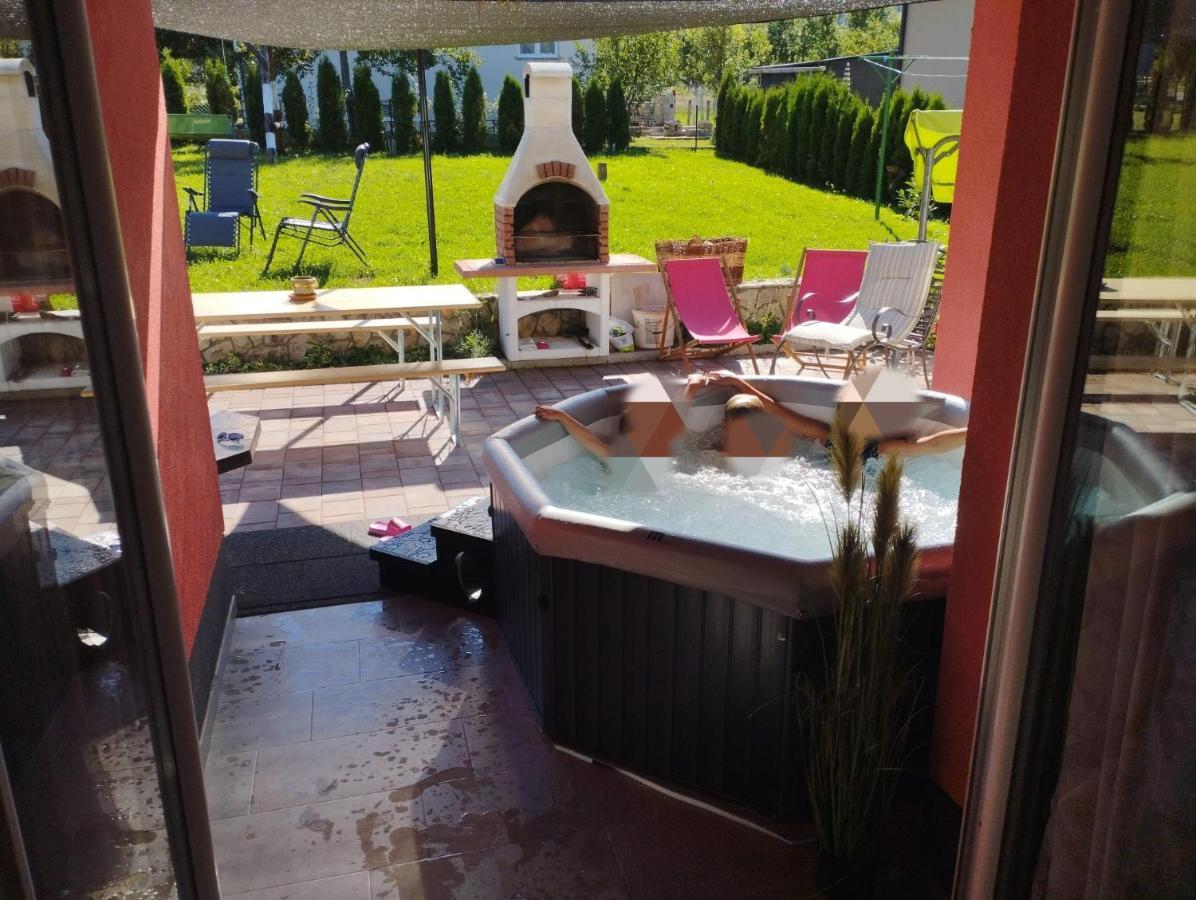 Relax Home Rajna Korenica Εξωτερικό φωτογραφία
