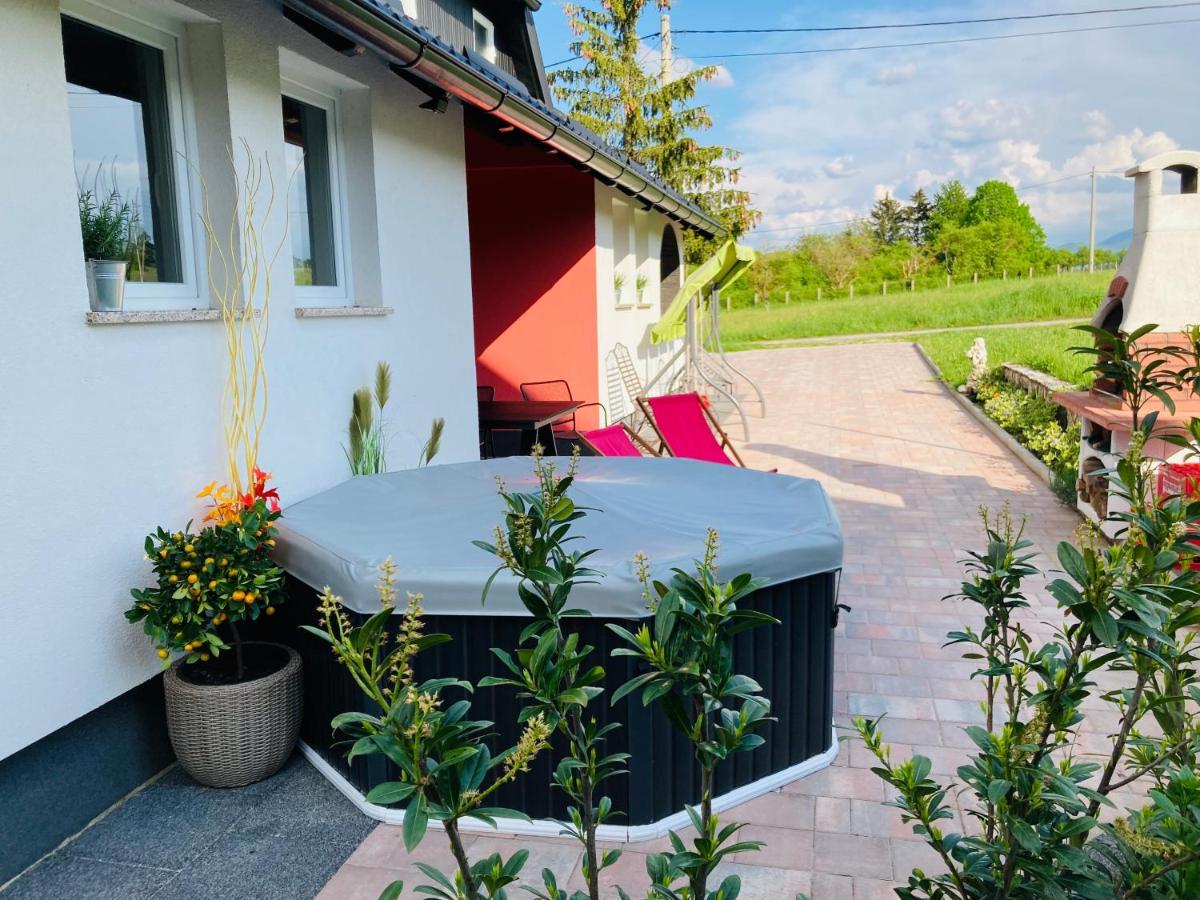 Relax Home Rajna Korenica Εξωτερικό φωτογραφία